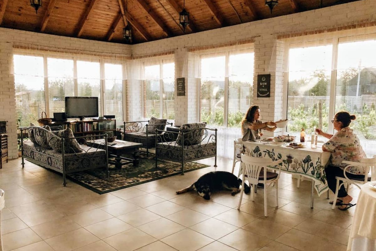 Guest house 