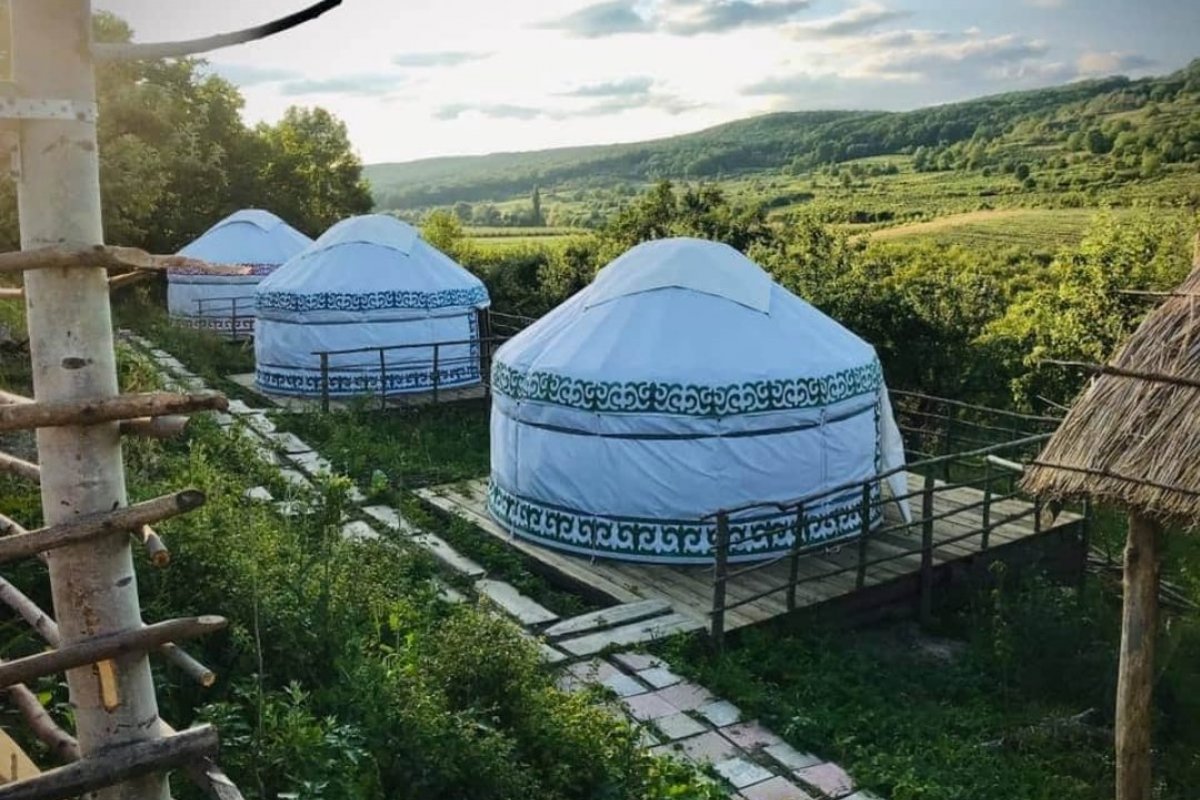 Manas yurt Village